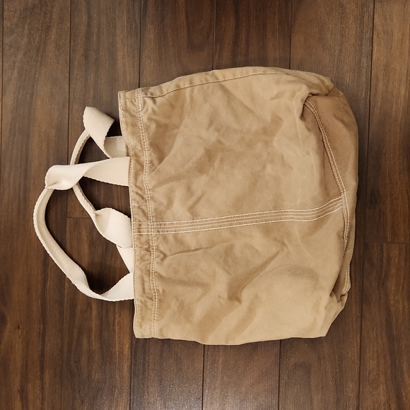 Abercrombie & Fitch Tote - Picture 2 of 5